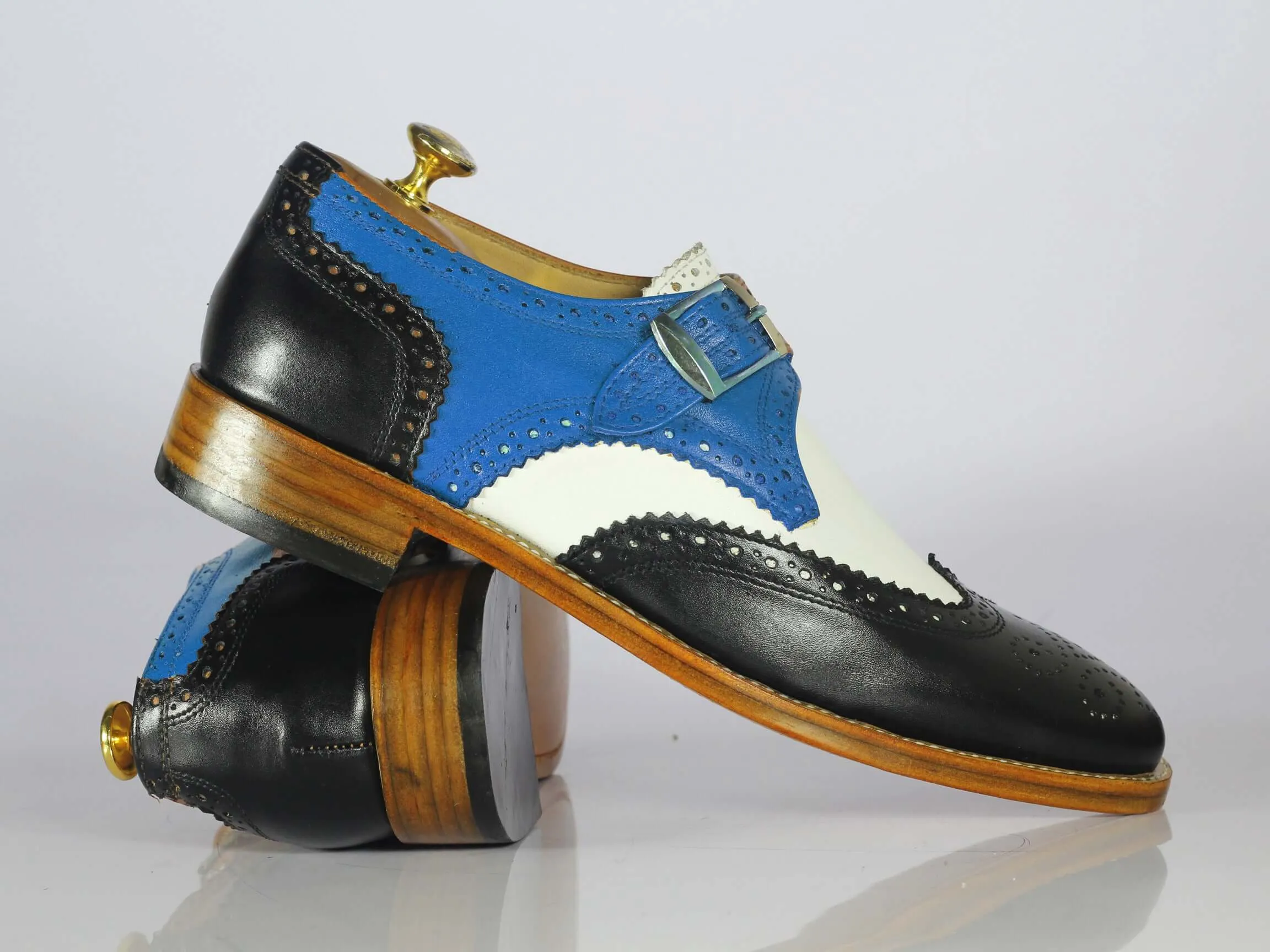 Bespoke Three Tone Leather Wing Tip Buckle Up Shoe for Men's