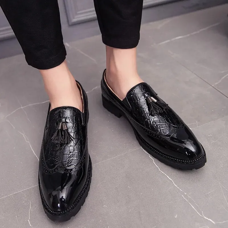 Fashion Shoe Office Shoes for Men Casual Shoes Breathable Leather Loafers Driving Moccasins Comfortable Slip on   Three Color