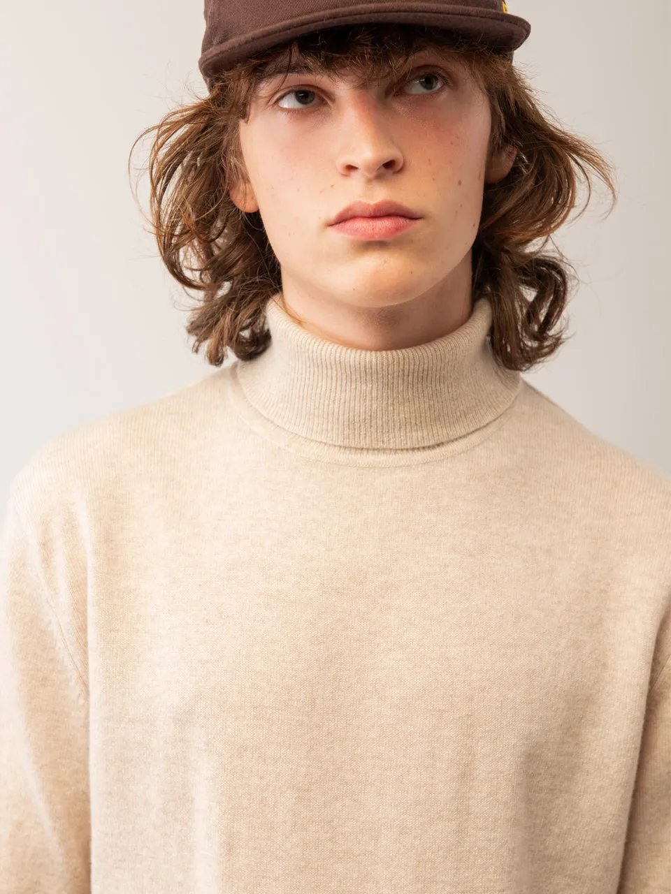 Men Turtleneck Sweater_Oatmeal