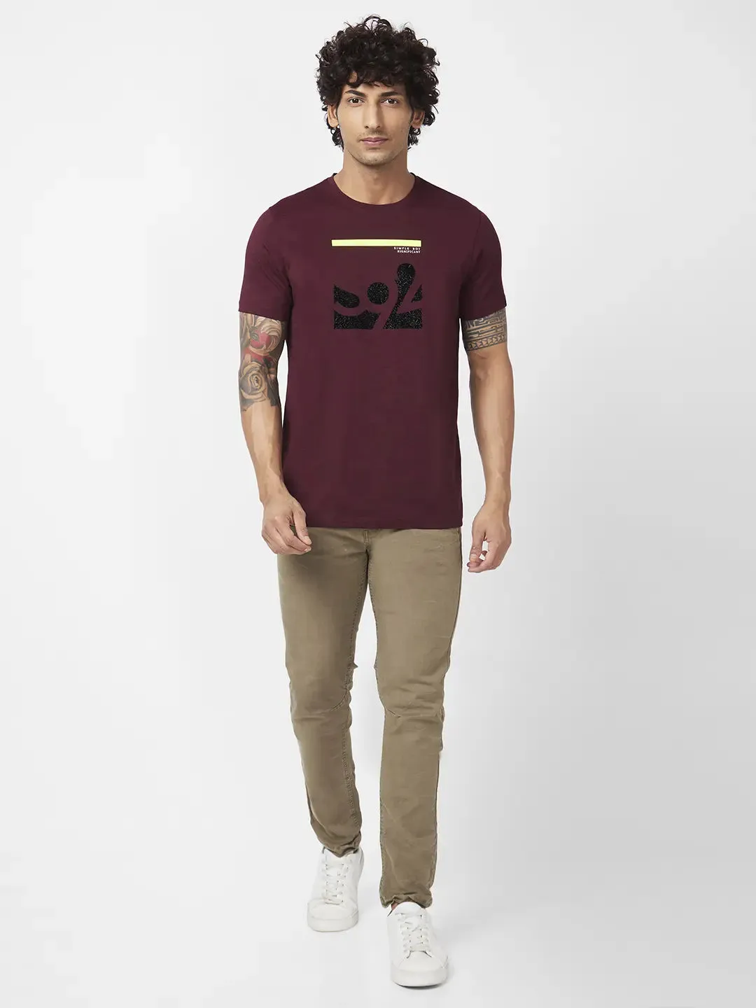 Spykar Men Wine Red Blended Slim Fit Half Sleeve Round Neck Printed Tshirt